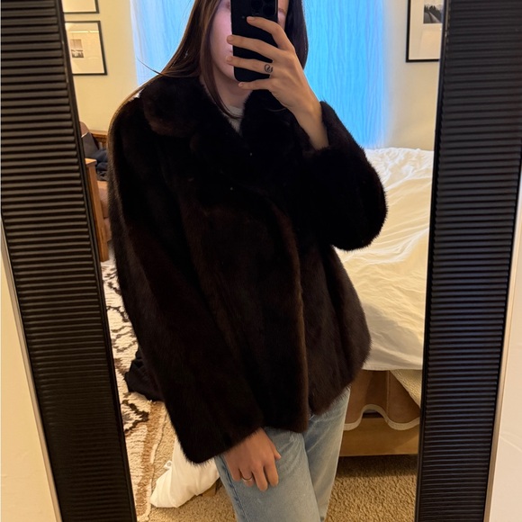 Women’s Saga Mink Coat/Jacket - Picture 3 of 9